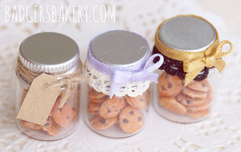 Miniature COOKIE JAR in 1/6 Scale, Screw Cap Jar with 12 Chocolate Chip  Cookies, BJD Doll Food Prop