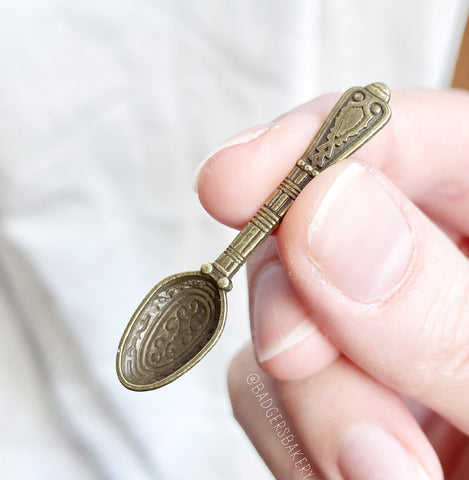 Bronze SPOON for 1/4 Scale dolls, MSD, Minifee, Miniature Cutlery for BJD
