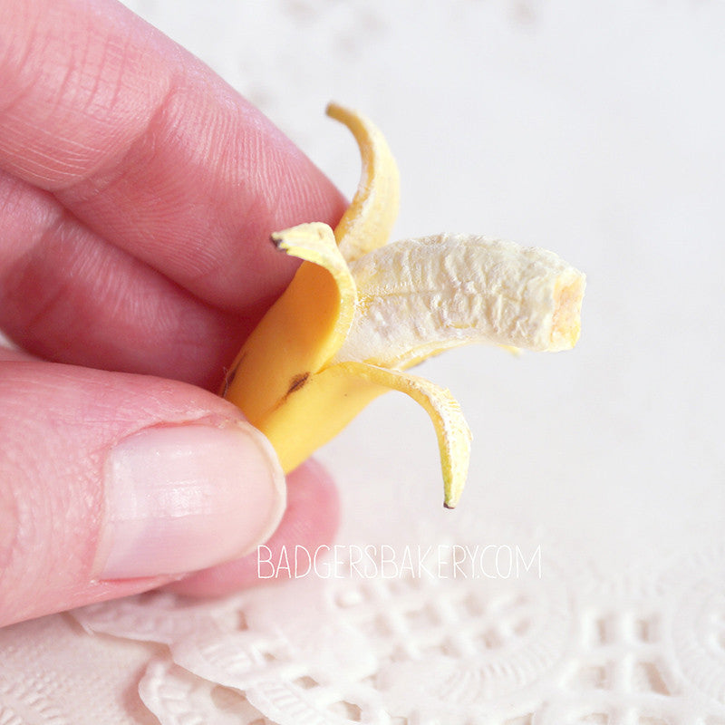 BANANA Miniature Doll Food Dollhouse BJD Prop 1 12 1 6 1 4 1 3 Badger s Bakery