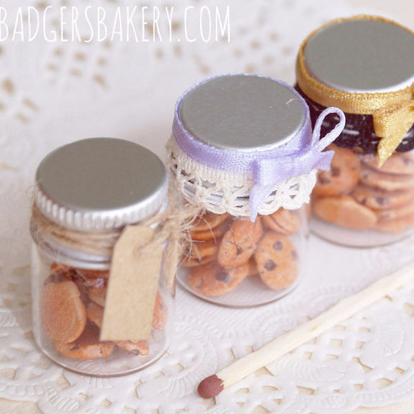 COOKIE JAR Miniature, Screw Cap Glass Jar With 12 Cookies