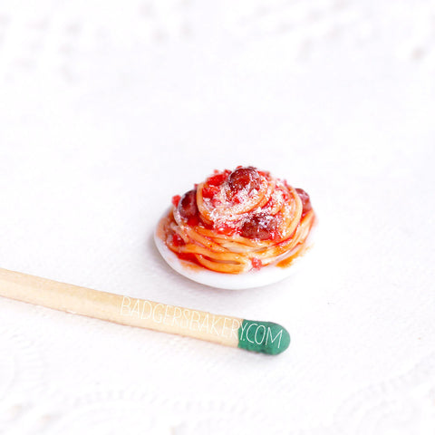 miniature spaghetti plate, 1/12 dollhouse scale